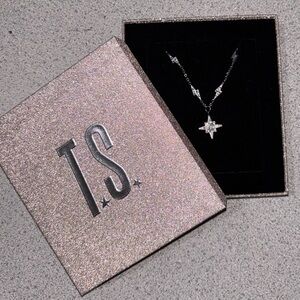 Taylor Swift Life of a Showgirl Oplaite Necklace 🤩